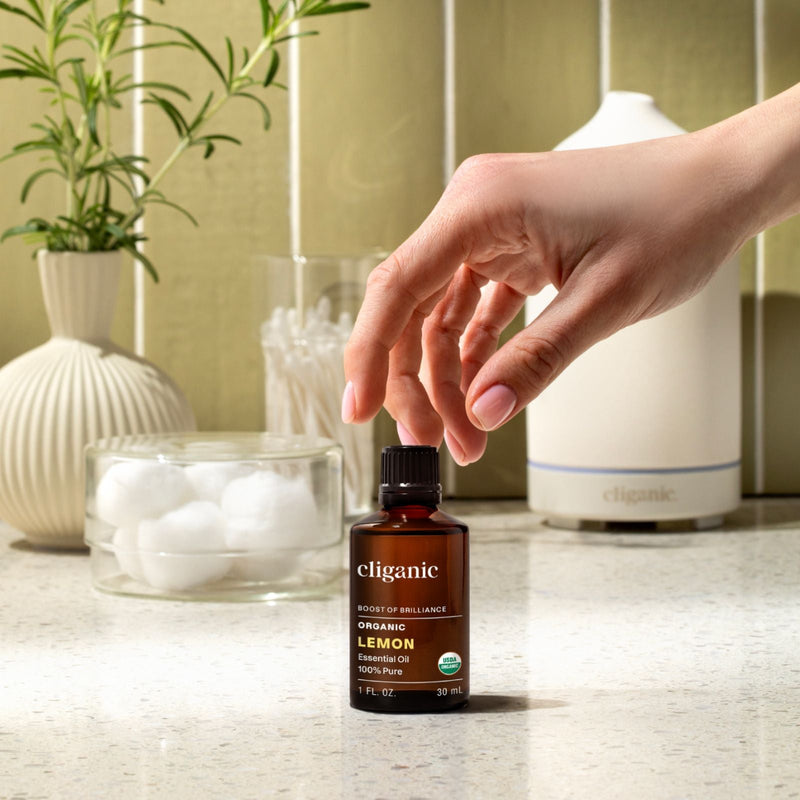 Organic Lemon Essential Oil - Cliganic Essential Oil Singles