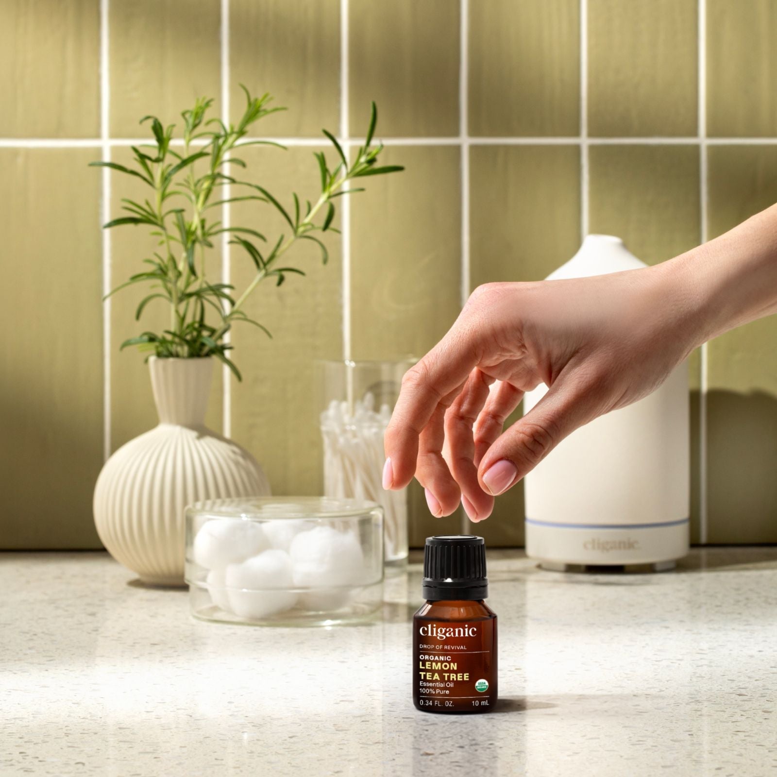 Organic Lemon Tea Tree Oil | USDA Organic | Cliganic