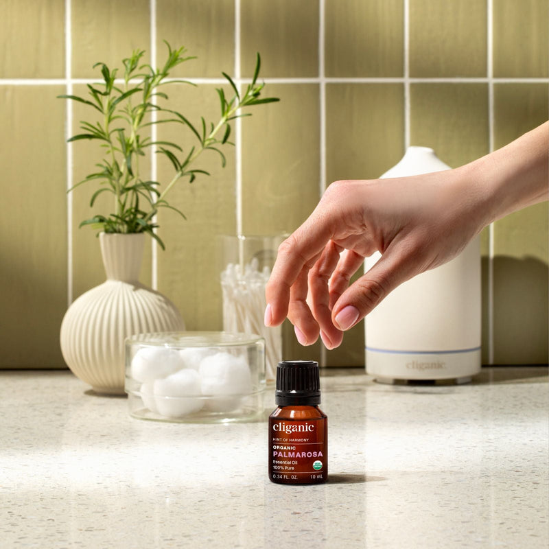 Organic Palmarosa Essential Oil - Cliganic Essential Oil Singles